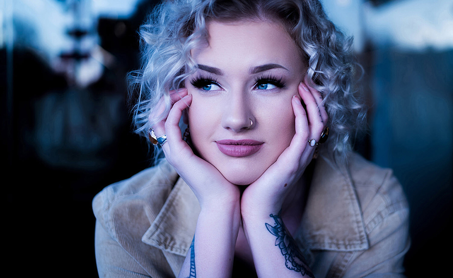 Amber Leigh Irish Image